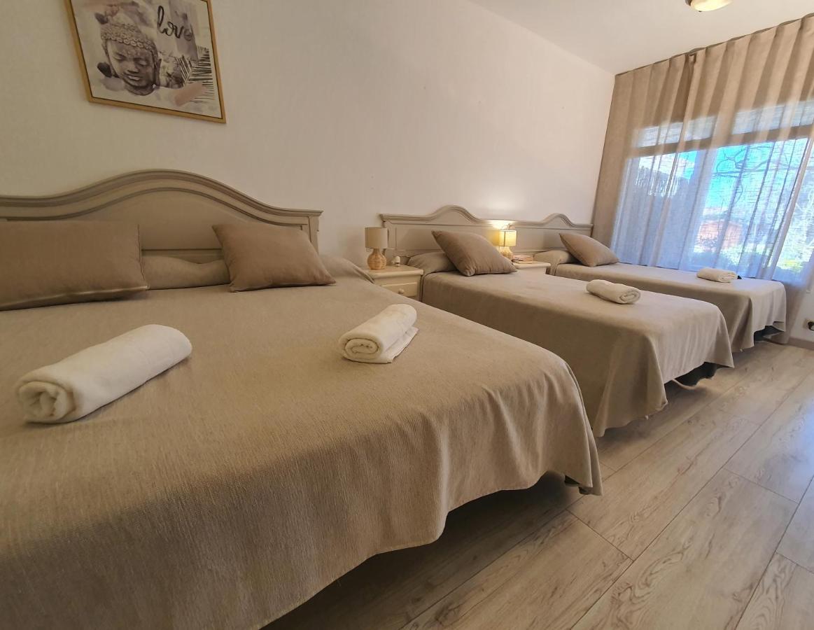 Hotel Riomar Sant Martí d'Empúries Bagian luar foto