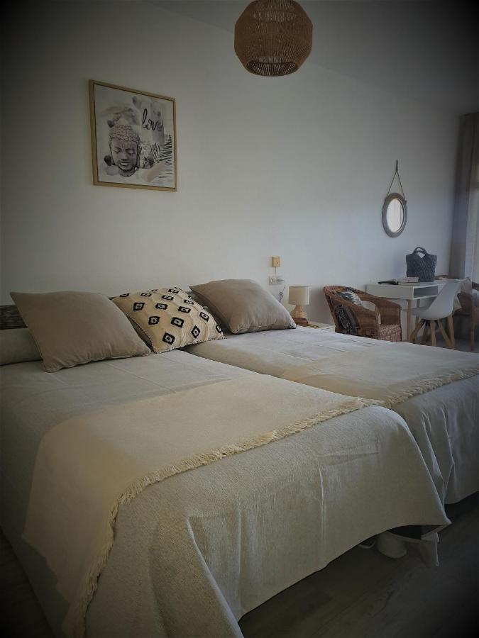 Hotel Riomar Sant Martí d'Empúries Bagian luar foto